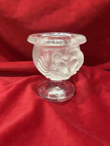 Lalique cristal porte briquet - lalique,